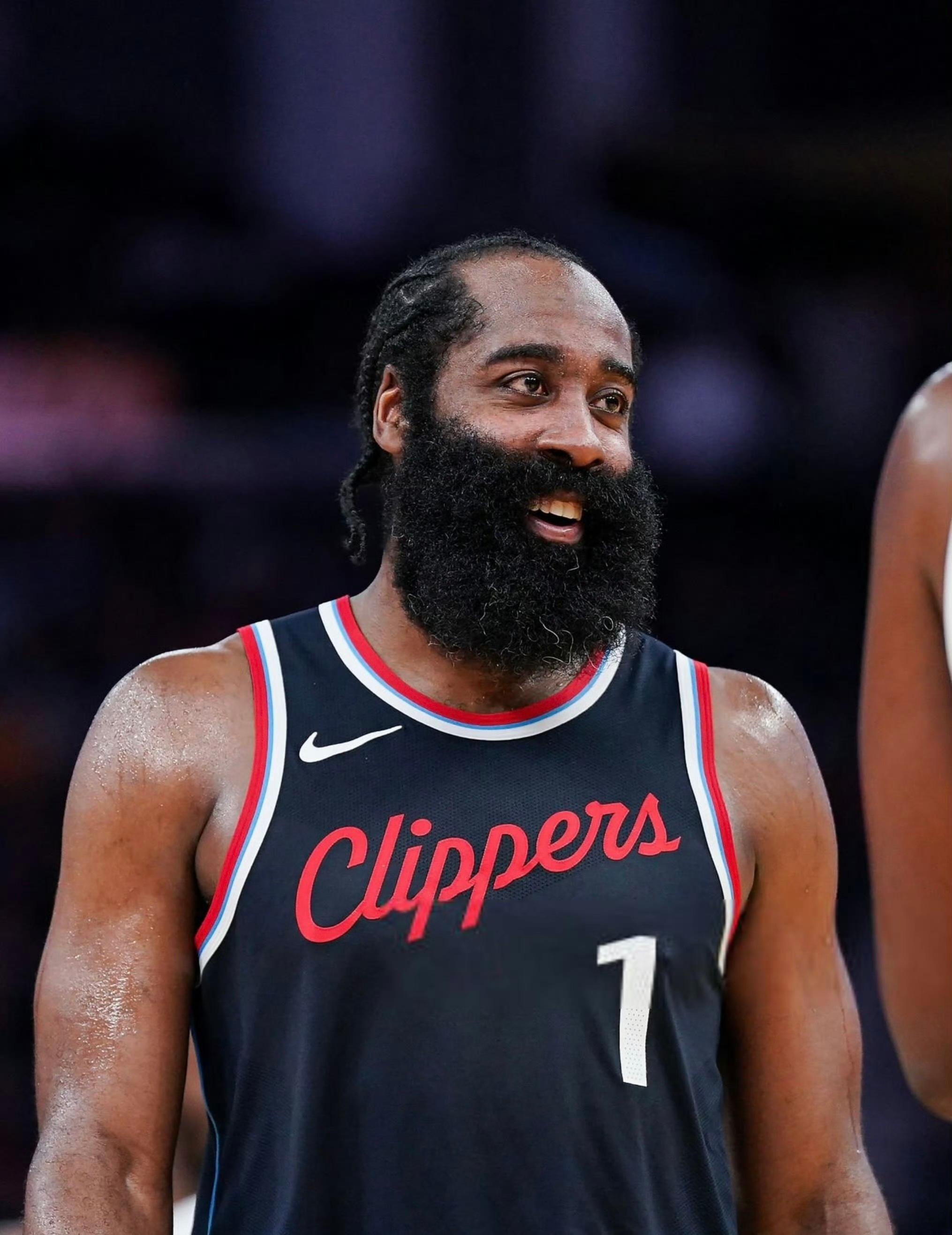 爱游戏注册-太狠了！赛前圣安东尼奥马刺调整名单以备全明星赛哈登伤愈复出，里尔围绕德甲门线救险的简单介绍